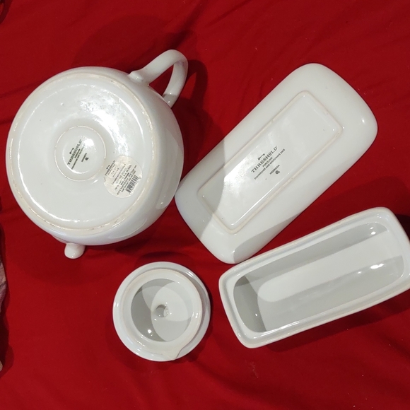 PORCELAIN tea set - Picture 9 of 16